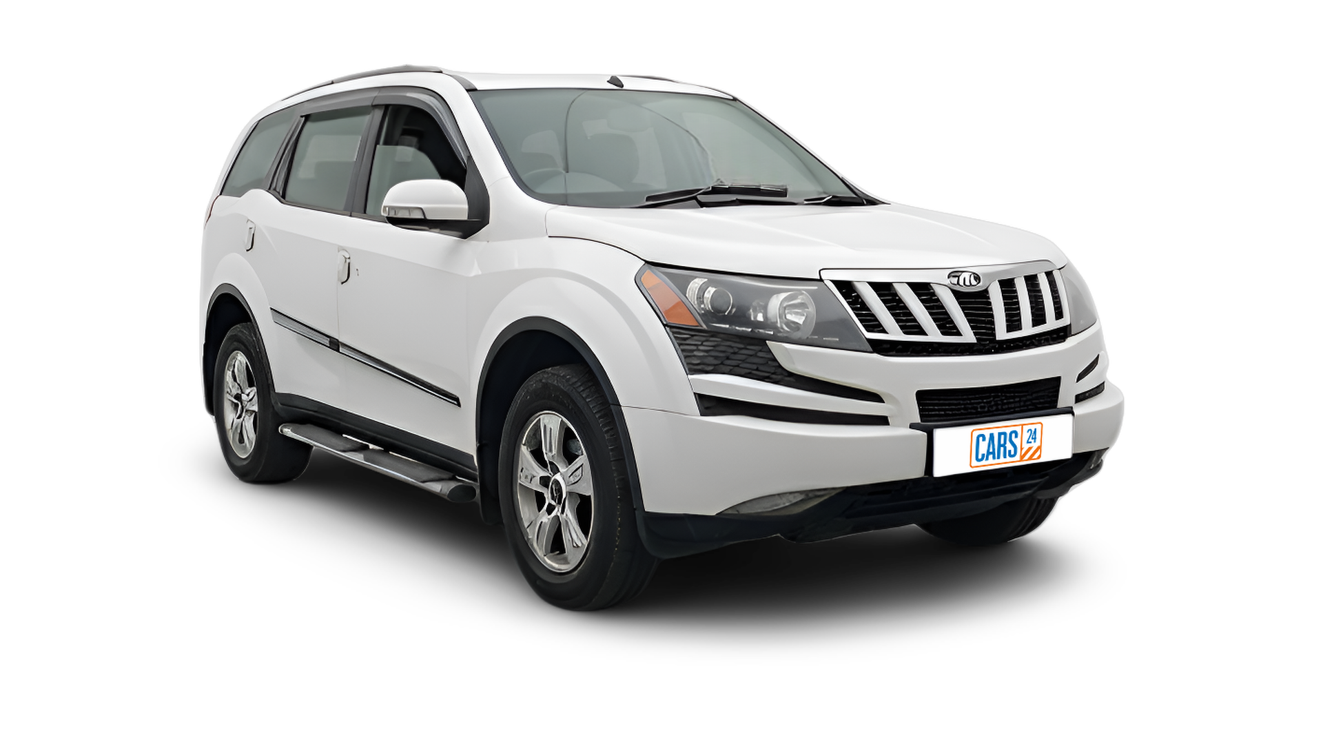 Mahindra XUV500-img